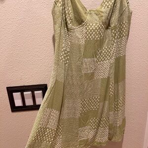 Kendall & Kylie Green and White Patterned Dress